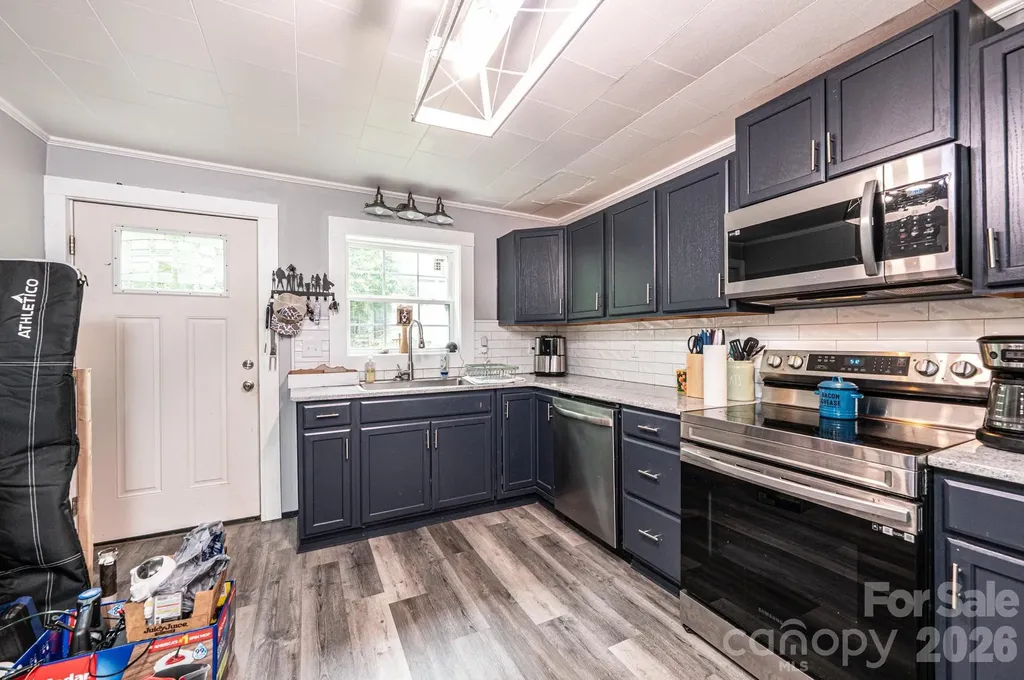 224 Broadway Street NW Lenoir NC 28645