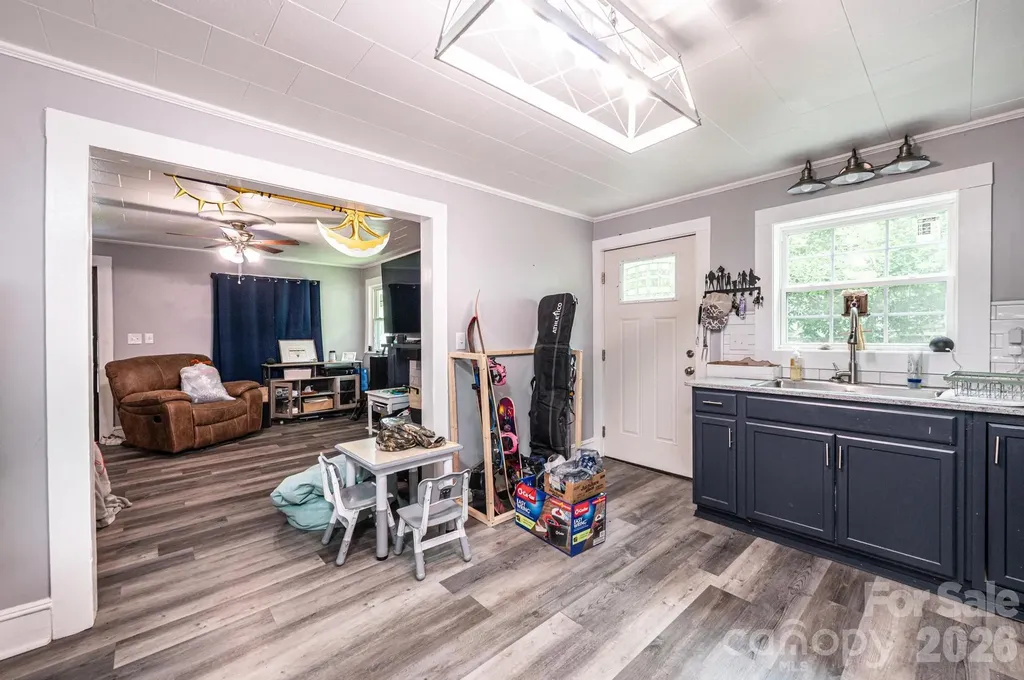 224 Broadway Street NW Lenoir NC 28645