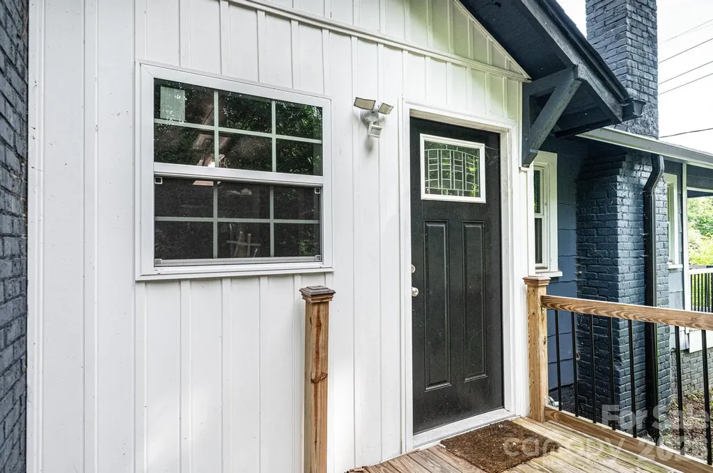 224 Broadway Street NW Lenoir NC 28645