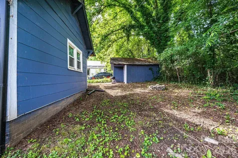 224 Broadway Street NW Lenoir NC 28645