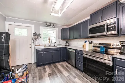 224 Broadway Street NW Lenoir NC 28645