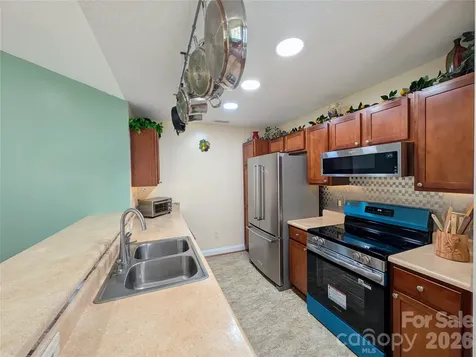65 Foxden Drive Fletcher NC 28732