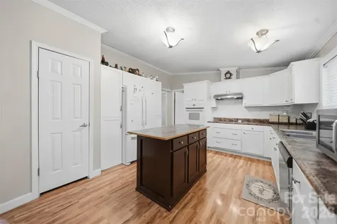 3991 Silver Creek Terrace Morganton NC 28655