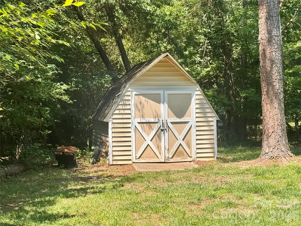 196 Flint Ridge Drive Concord NC 28025