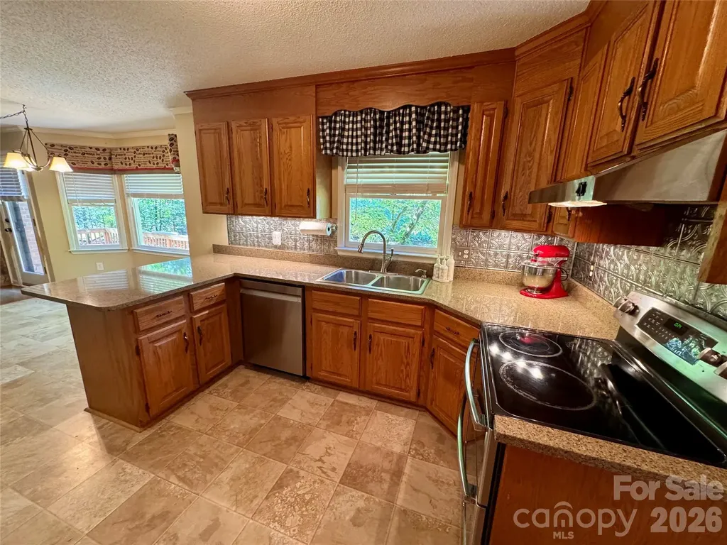 196 Flint Ridge Drive Concord NC 28025