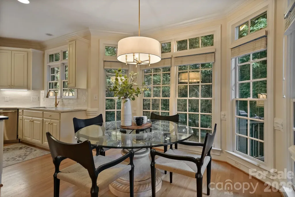 10917 Lederer Avenue Charlotte NC 28277