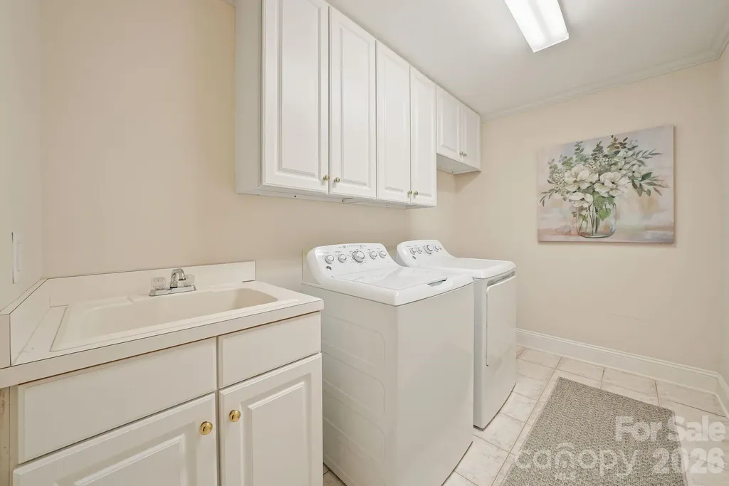 10917 Lederer Avenue Charlotte NC 28277