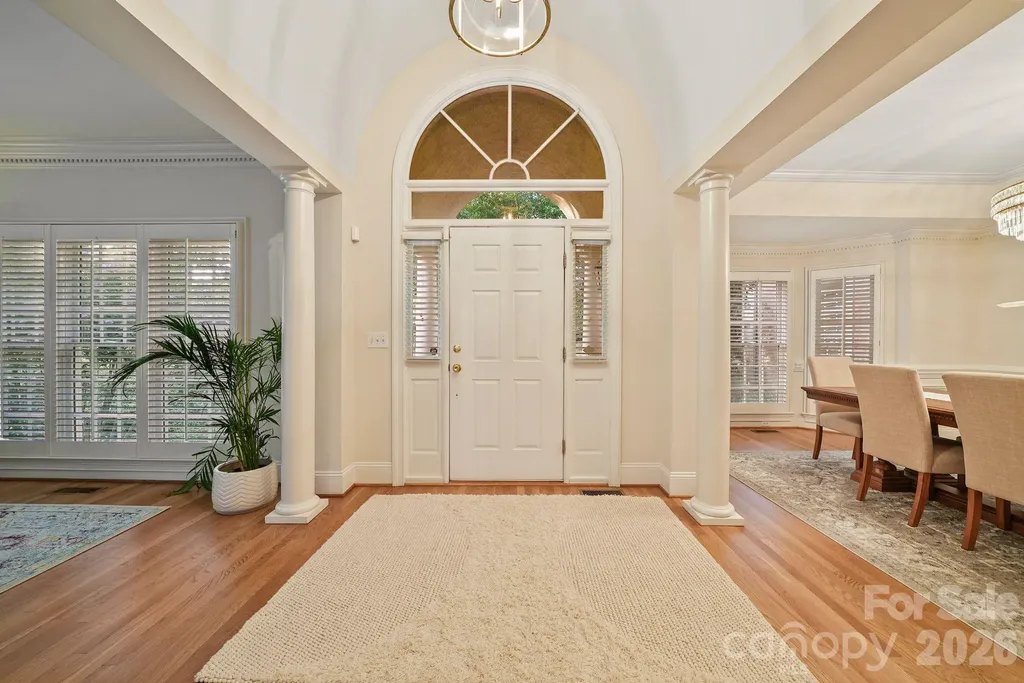 10917 Lederer Avenue Charlotte NC 28277