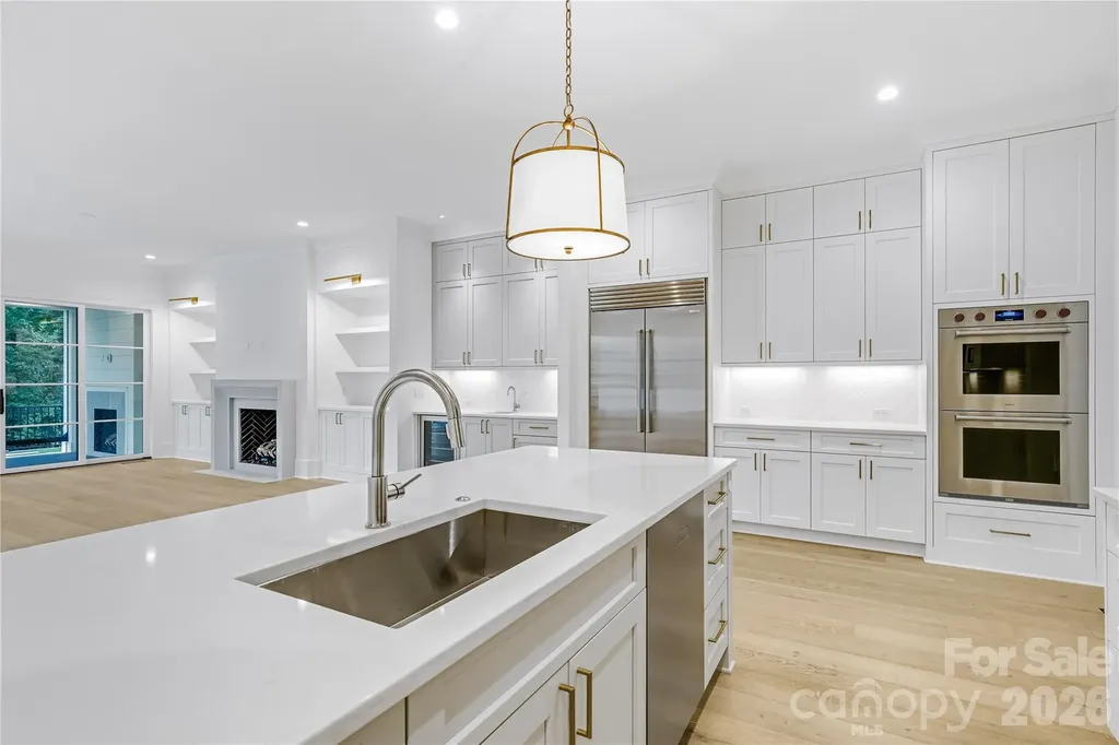 5046 Gilchrist Road Charlotte NC 28211