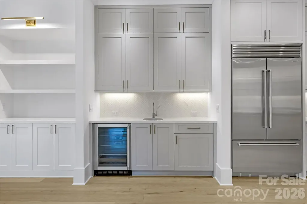 5046 Gilchrist Road Charlotte NC 28211