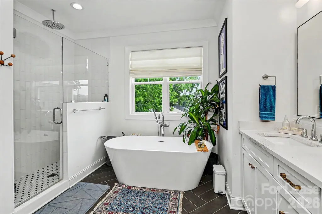 221 S Gardner Avenue Charlotte NC 28208