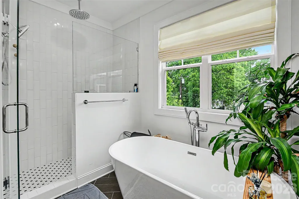221 S Gardner Avenue Charlotte NC 28208