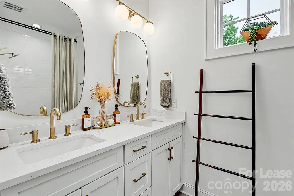 221 S Gardner Avenue Charlotte NC 28208