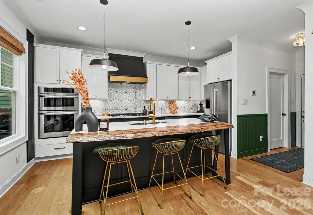 221 S Gardner Avenue Charlotte NC 28208