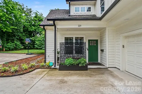 221 S Gardner Avenue Charlotte NC 28208