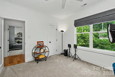 221 S Gardner Avenue Charlotte NC 28208