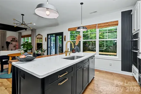 221 S Gardner Avenue Charlotte NC 28208