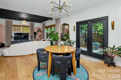 221 S Gardner Avenue Charlotte NC 28208