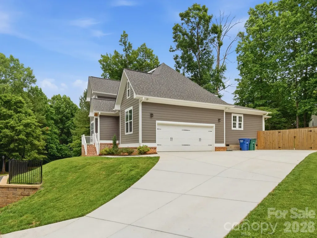 7815 Red Oaks Trail Waxhaw NC 28173