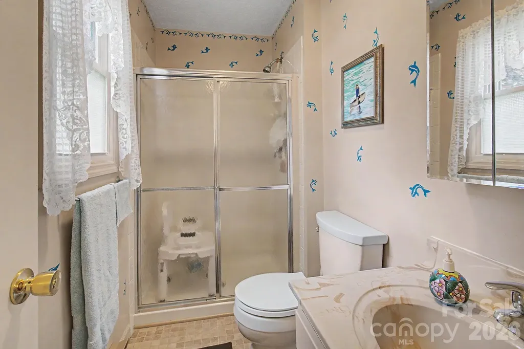 11 Waddell Street Weaverville NC 28787