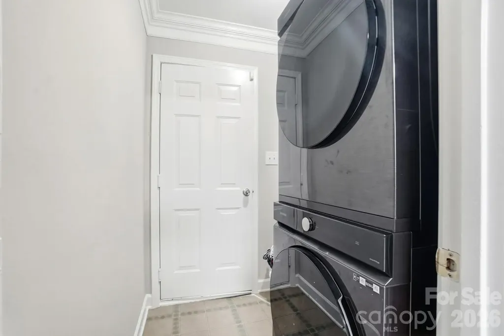 1135 Stonehenge Lane Charlotte NC 28216