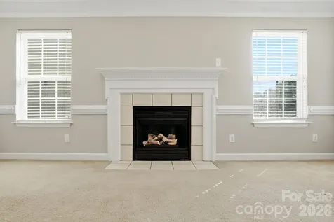 1135 Stonehenge Lane Charlotte NC 28216