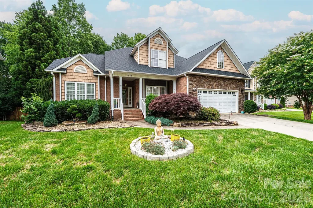 1718 30th Avenue Place NE Hickory NC 28601