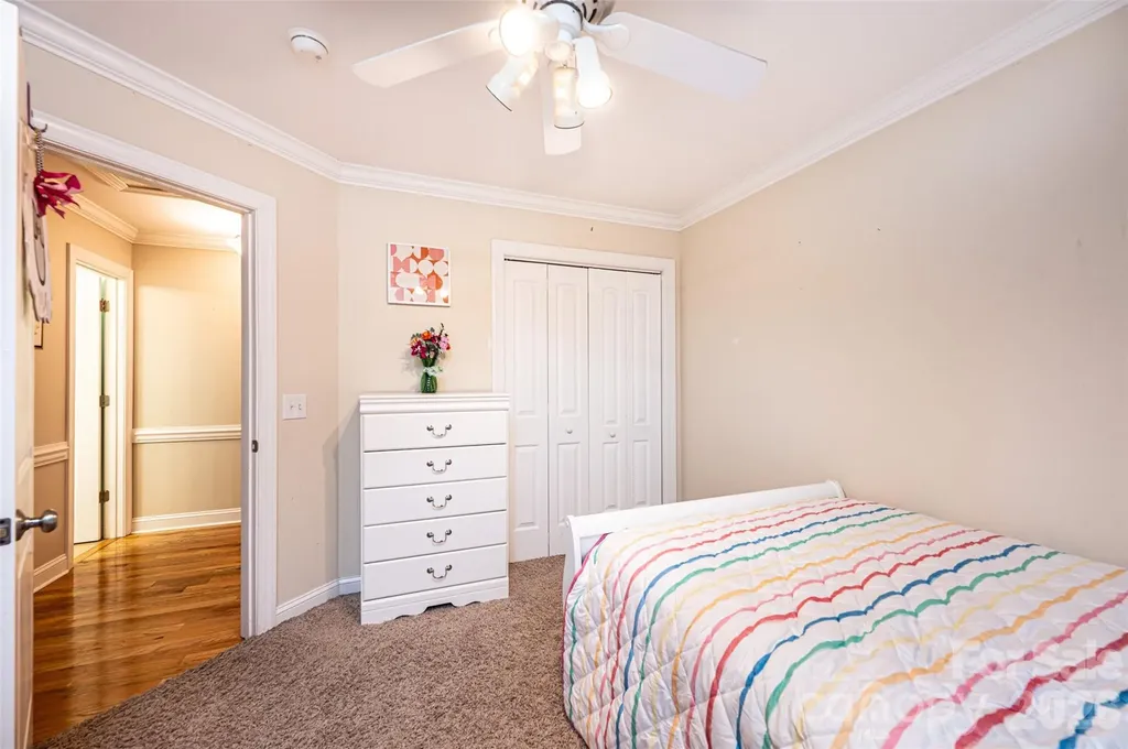1718 30th Avenue Place NE Hickory NC 28601