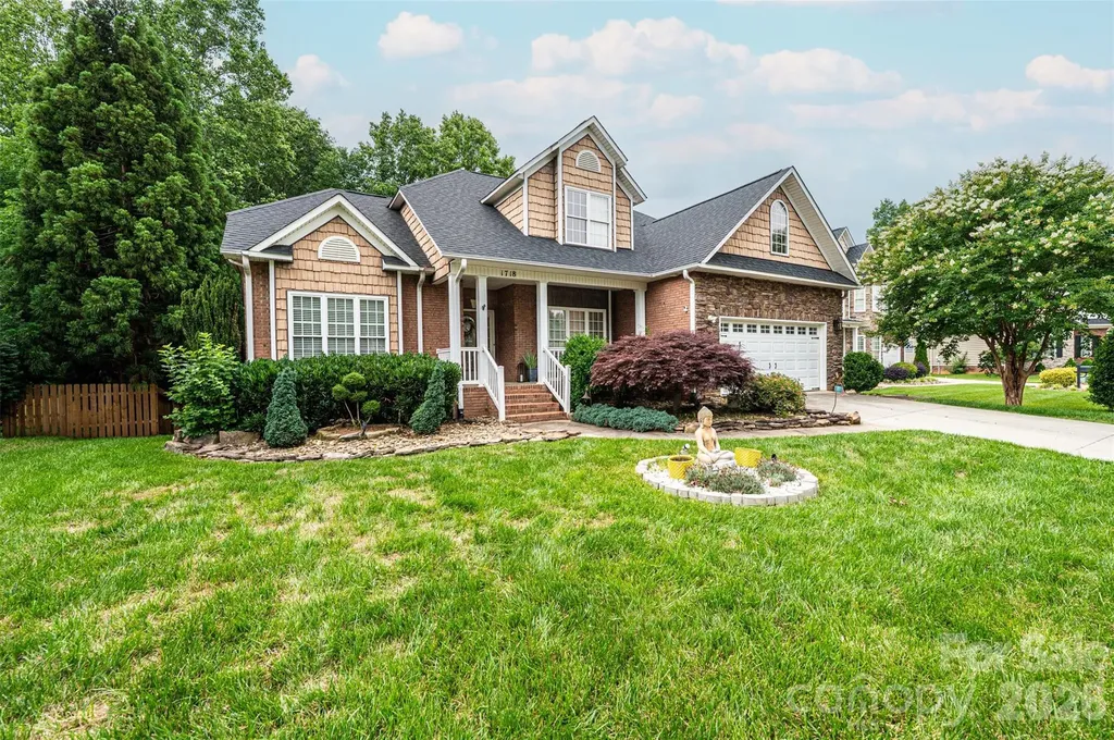 1718 30th Avenue Place NE Hickory NC 28601