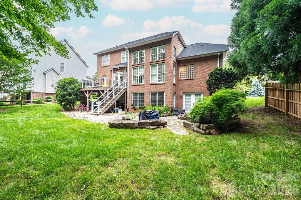 1718 30th Avenue Place NE Hickory NC 28601