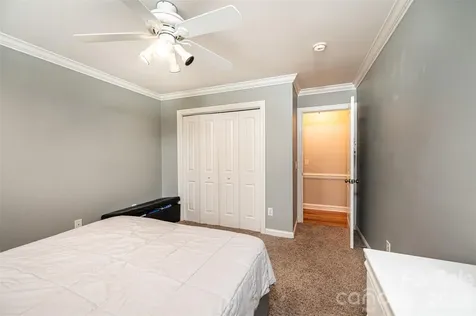 1718 30th Avenue Place NE Hickory NC 28601