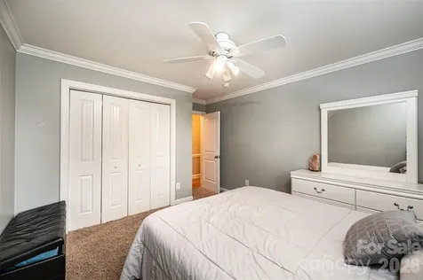 1718 30th Avenue Place NE Hickory NC 28601