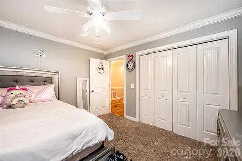 1718 30th Avenue Place NE Hickory NC 28601