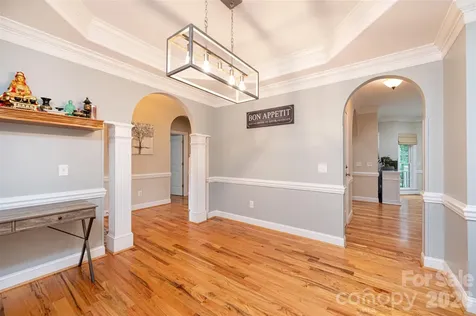 1718 30th Avenue Place NE Hickory NC 28601
