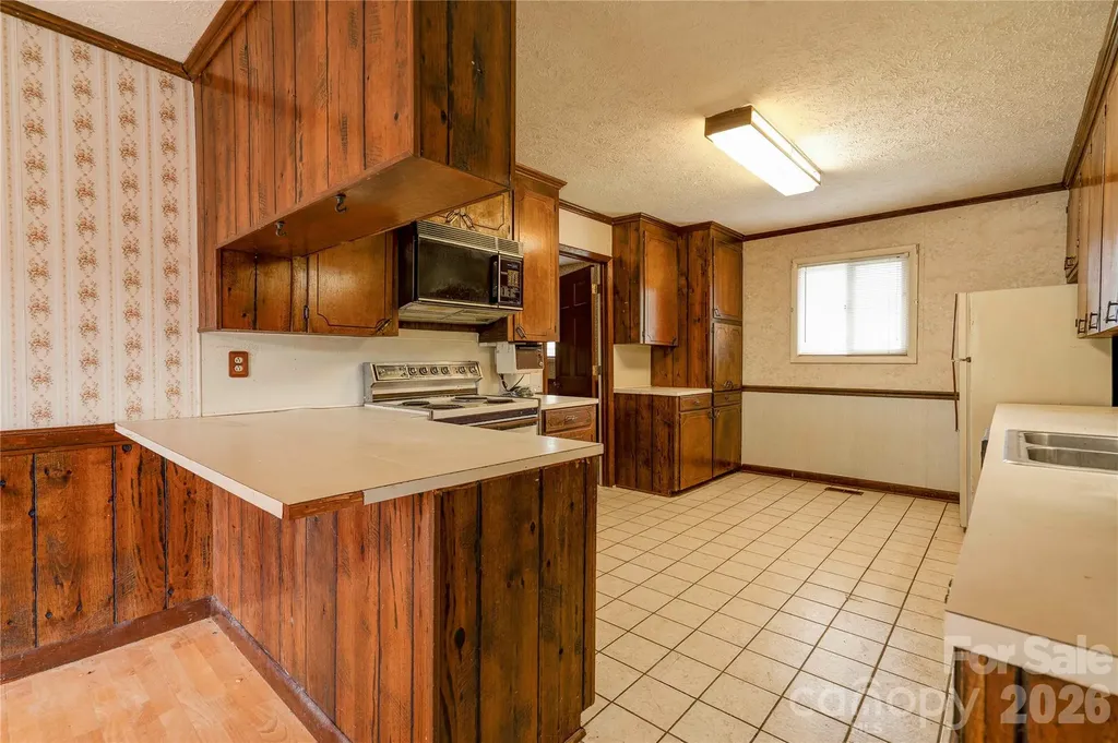 3016 Longwood Drive Shelby NC 28152