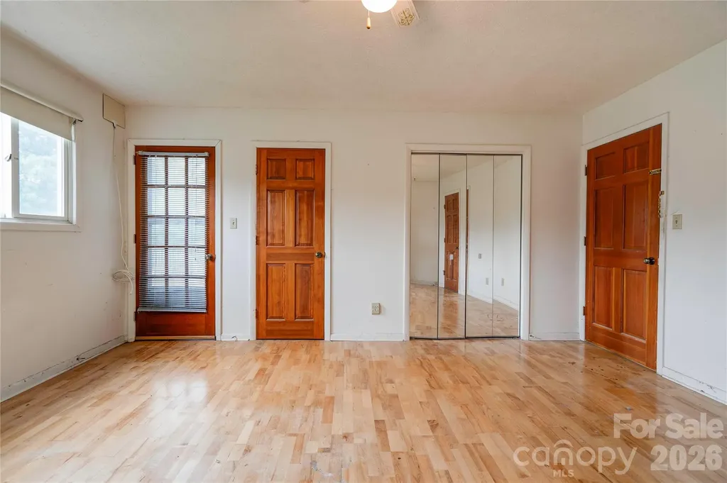 3016 Longwood Drive Shelby NC 28152