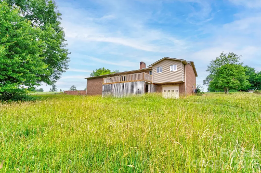 3016 Longwood Drive Shelby NC 28152