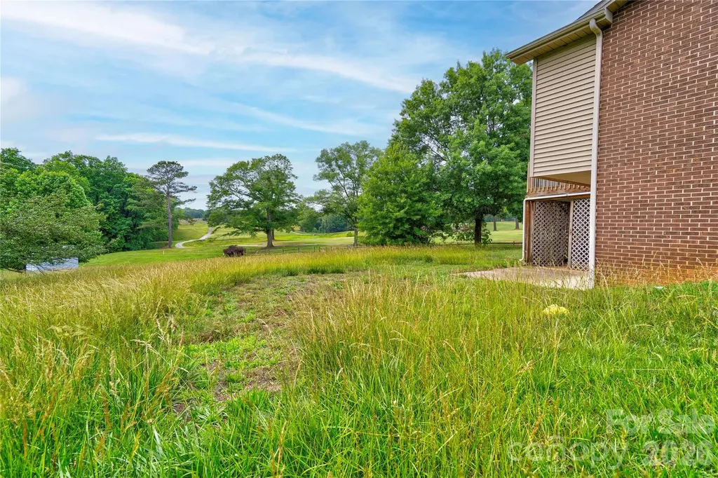 3016 Longwood Drive Shelby NC 28152