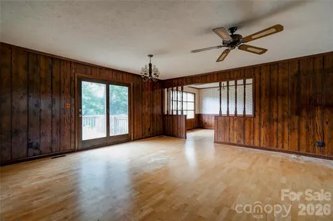 3016 Longwood Drive Shelby NC 28152