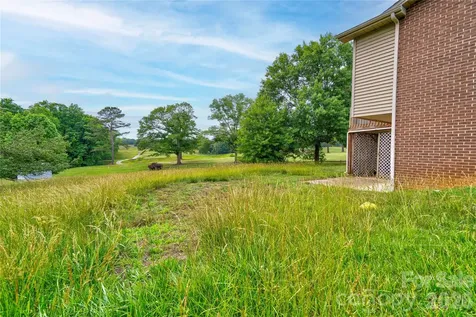 3016 Longwood Drive Shelby NC 28152