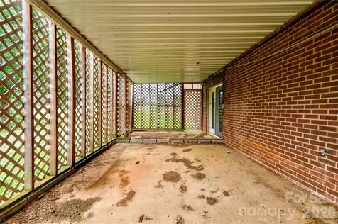 3016 Longwood Drive Shelby NC 28152