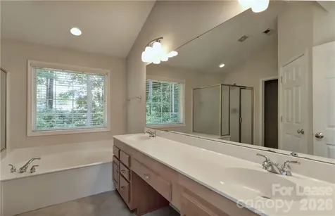 10496 Gunnison Lane Charlotte NC 28277