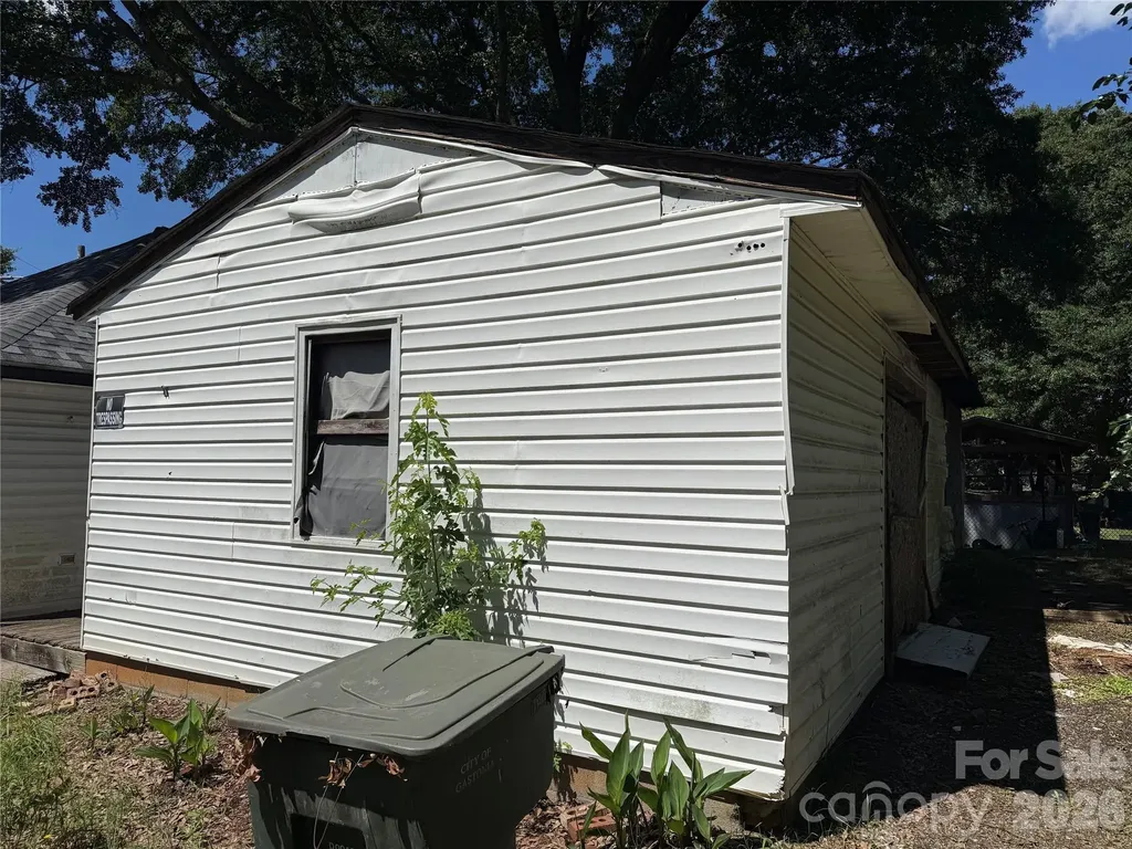 107 Drake Street Gastonia NC 28052