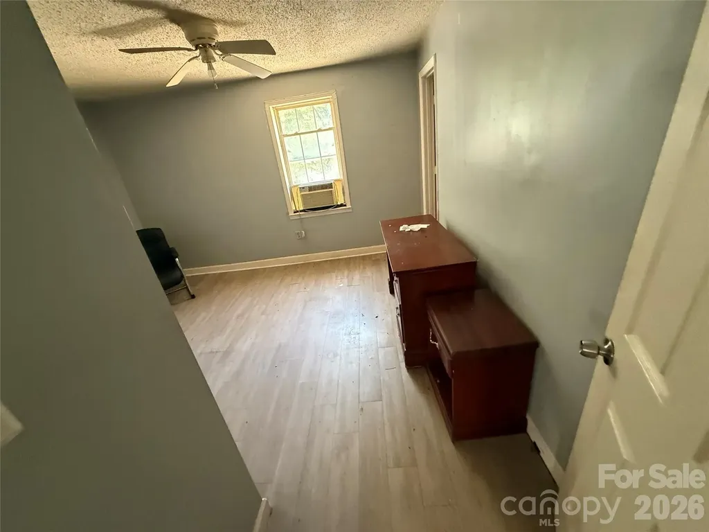 107 Drake Street Gastonia NC 28052
