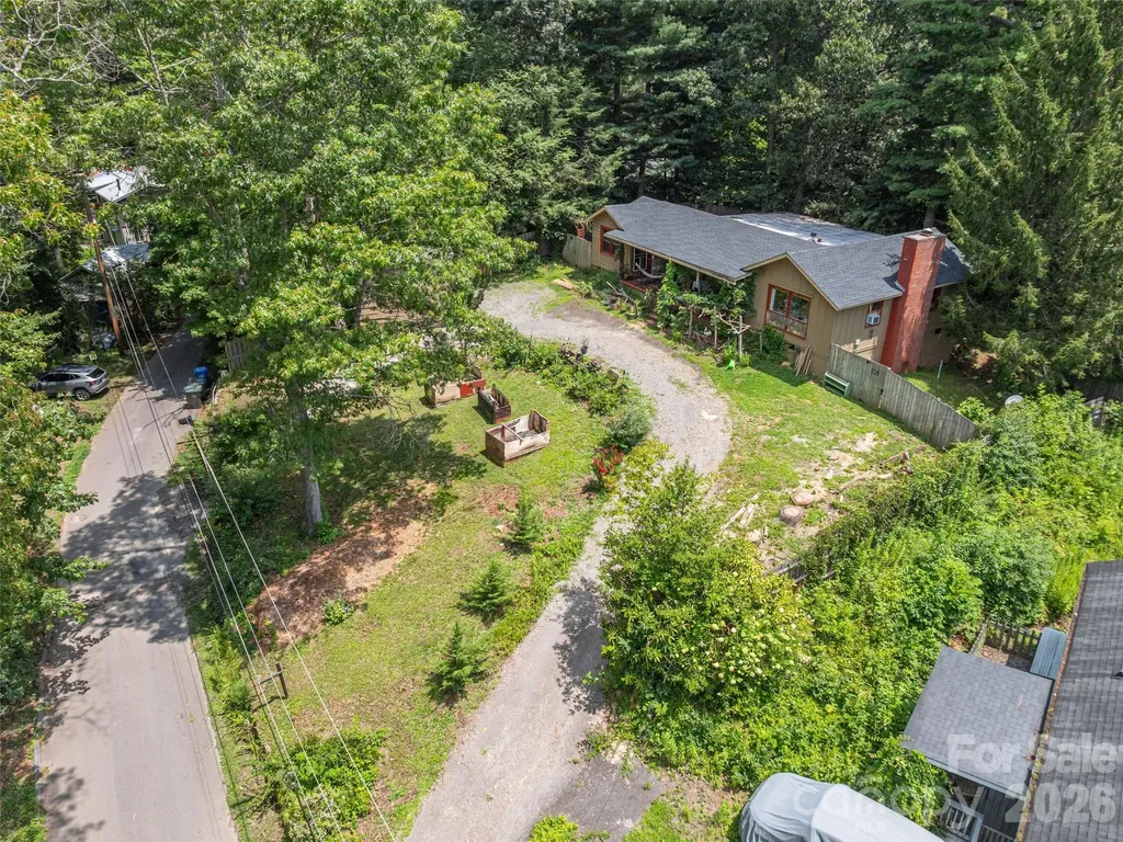 337 Hamer Avenue Waynesville NC 28786