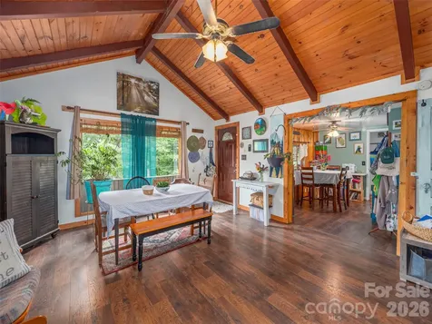 337 Hamer Avenue Waynesville NC 28786