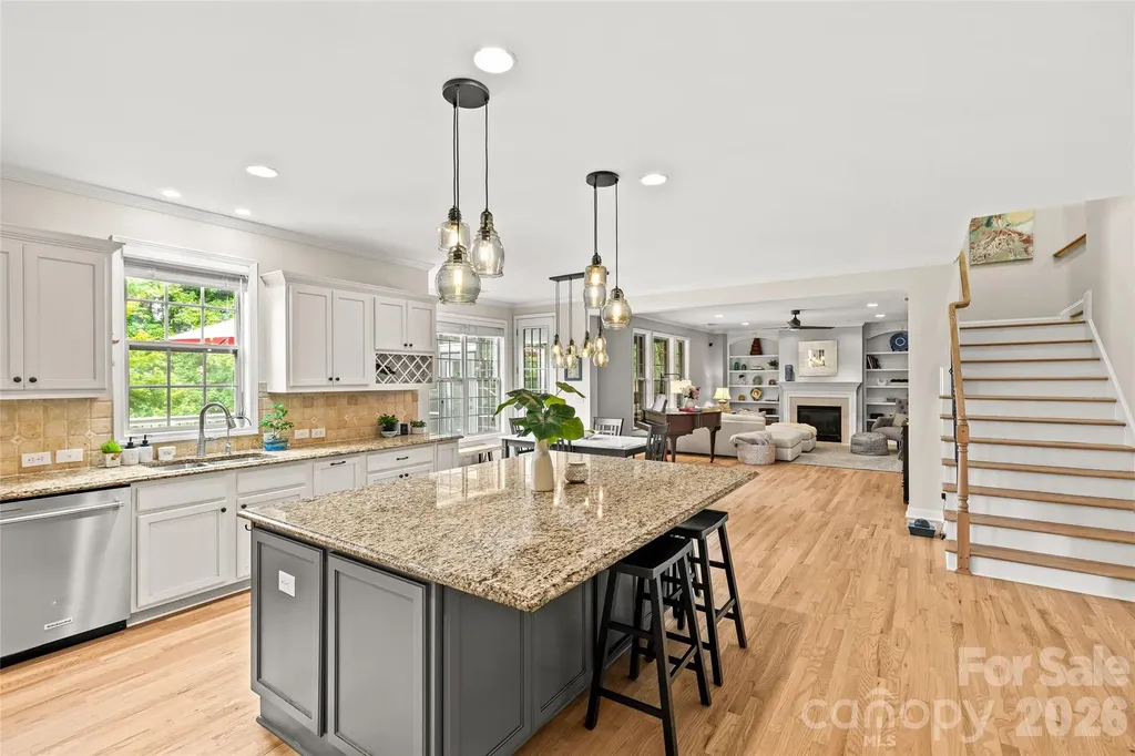 3207 Lakehurst Crossing Matthews NC 28104