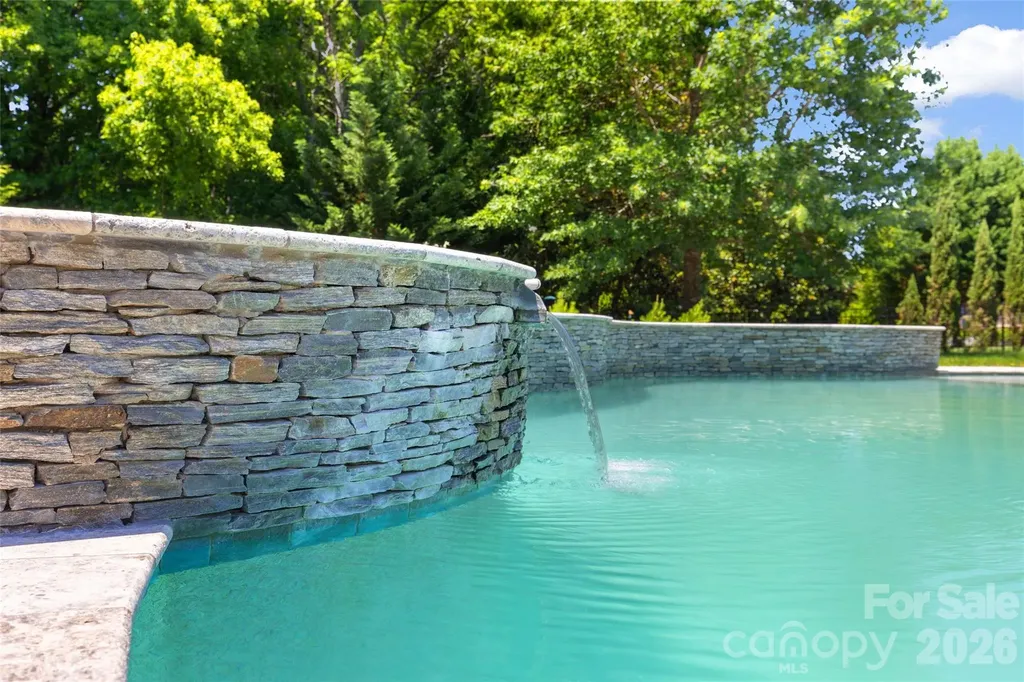3207 Lakehurst Crossing Matthews NC 28104