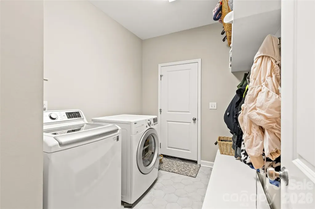 3207 Lakehurst Crossing Matthews NC 28104