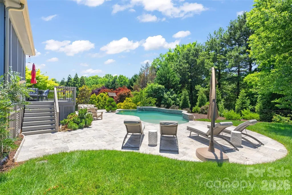 3207 Lakehurst Crossing Matthews NC 28104